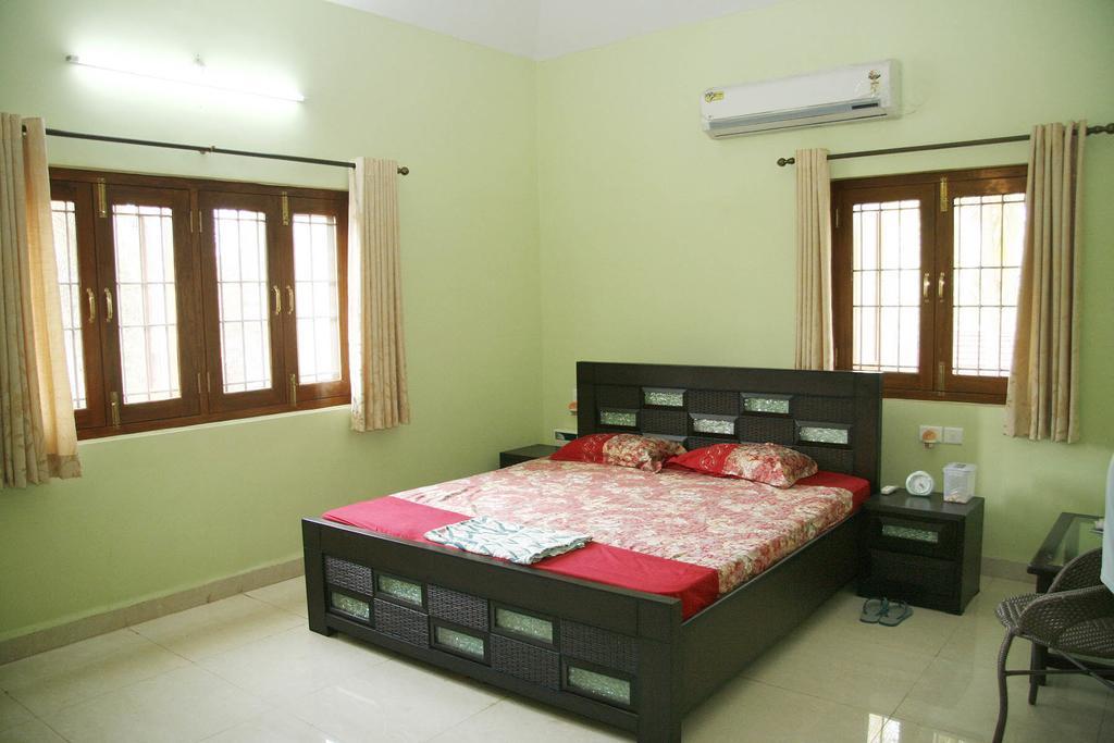 Kd'S Villa - North Goa Порворим Екстериор снимка